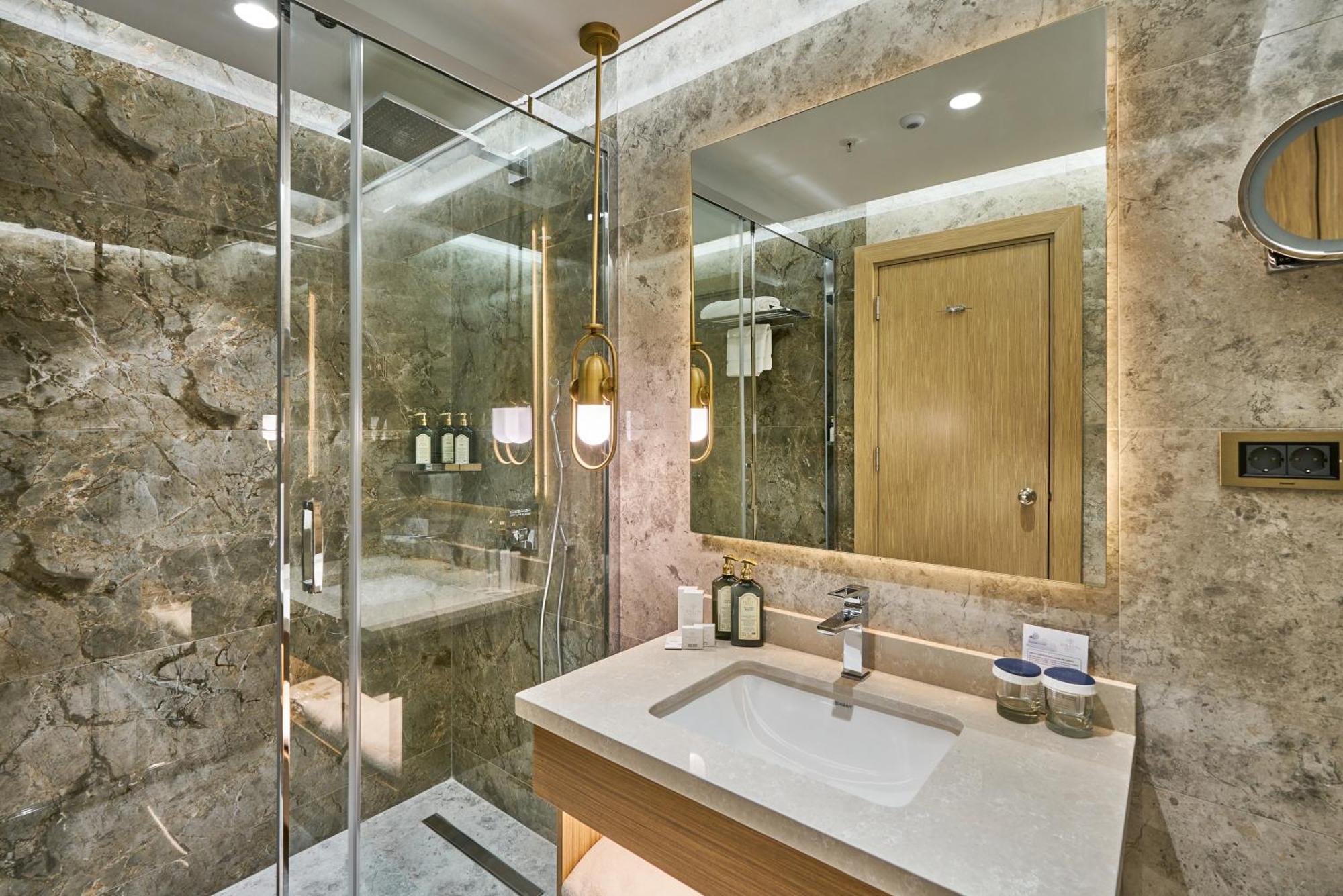 Rayelin Hotel Istanbul Old City Buitenkant foto